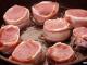 How to cook pork medallions Pork medallions in bacon with mushroom sauce